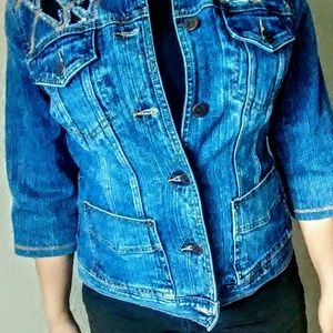 Eddie Bauer spectacularly fitted comfy  jean jcket